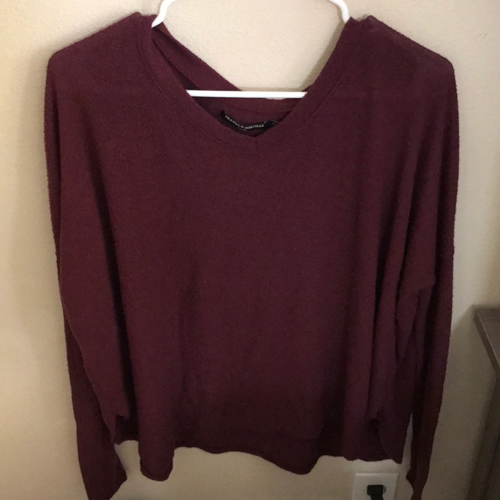brandy melville vneck